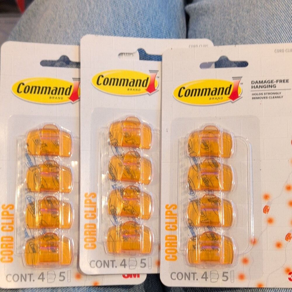Command Damage-Free Reusable Orange Cable Cord Clips, 4-Pack (Plastic)